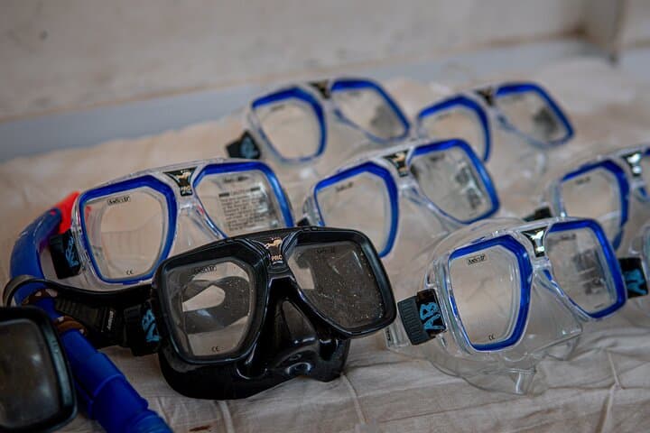 Private Snorkeling Gili Trawangan with GoPro: Turtle & Underwater Statue Tour photo 3