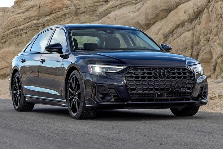 Private Chicago Airport Transfer by Luxury Car or SUV — ORD & MDW to Downtown photo 2