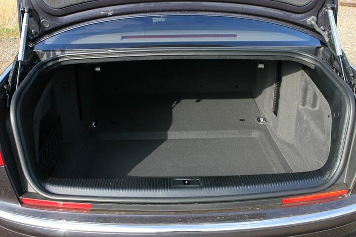 Luxury Private Transfer from Chicago Downtown to O'Hare & Midway Airports photo 6