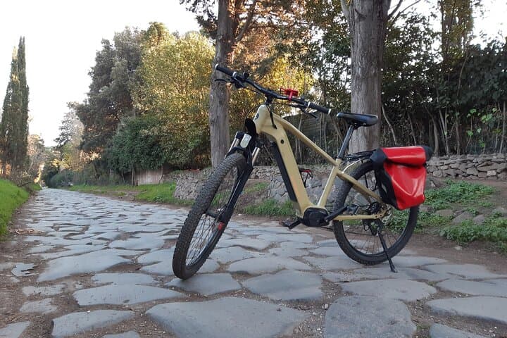 Appian Way E-Bike Tour to the Catacombs — Ride Rome’s Oldest Road photo 4