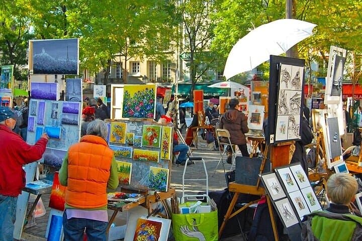 Le Grand Tour: Half-Day Walking Tour of Paris' Iconic Sights