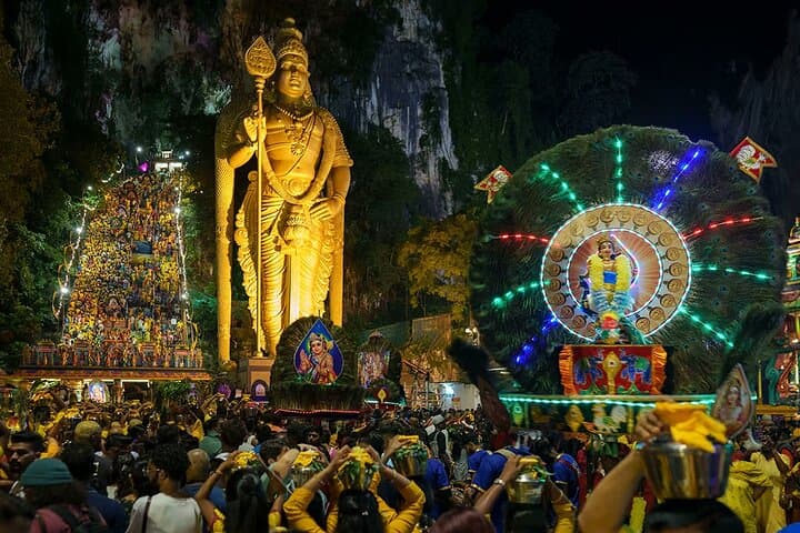 Evening at Selayang Hot Springs & Batu Caves: Night Tour from Kuala Lumpur photo 5