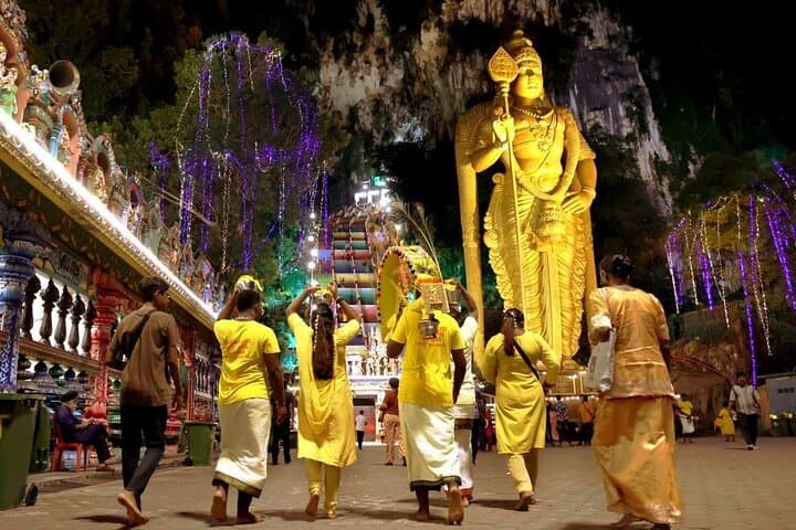 Evening at Selayang Hot Springs & Batu Caves: Night Tour from Kuala Lumpur photo 6