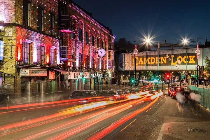 Camden Yuletide Stroll — Private Christmas Lights & Market Walking Tour photo 4