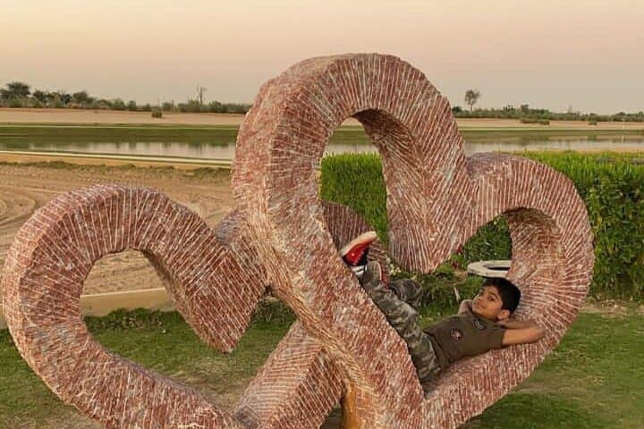 Discover Dubai's Love Lake: Heart-Shaped Oasis in Al Qudra photo 4