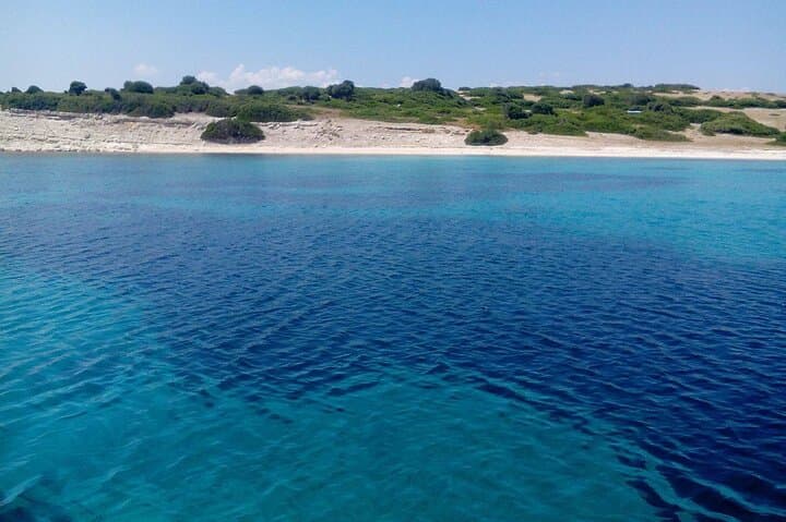 Full-Day Korakaki Cruise from Mytilene with BBQ and Snorkeling photo 4