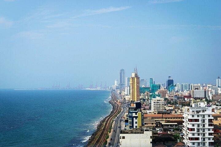 Colombo Private Walking Tour — 3-Hour Must-See City Highlights & Local Markets photo 2