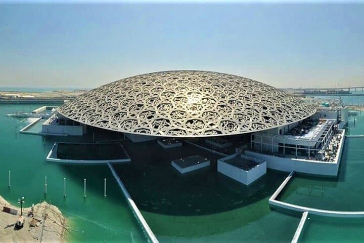 Abu Dhabi Full-Day City Tour from Dubai — Sheikh Zayed Mosque, Louvre & Corniche Drive photo 2