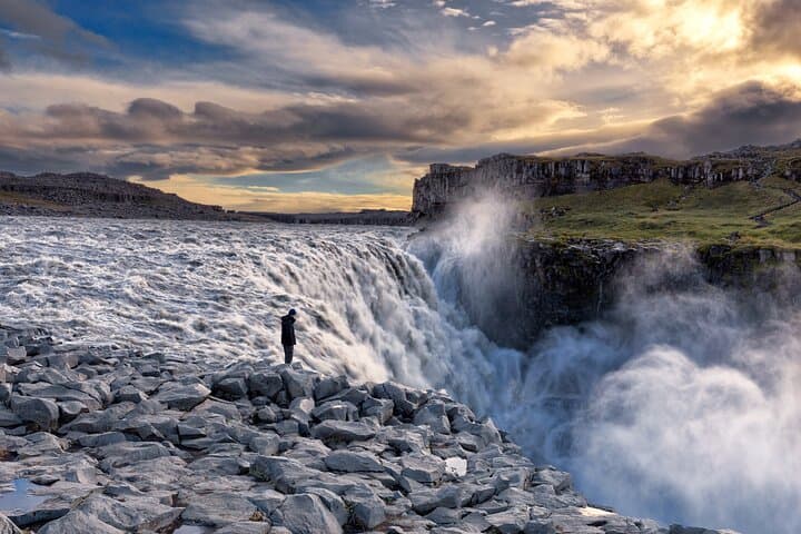 Iceland Ring Road in Six Days: Waterfalls, Glaciers & Geothermal Baths photo 6