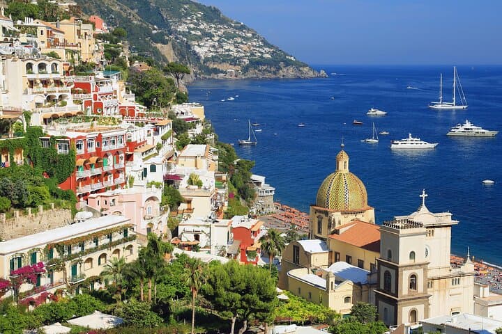 Private Amalfi Coast Day Tour from Naples Port: Positano, Amalfi & Limoncello photo 4