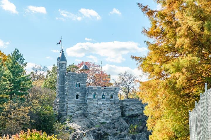 Central Park Private Walking Tour: Iconic Landmarks, Stories & Pro Photo Shots photo 2