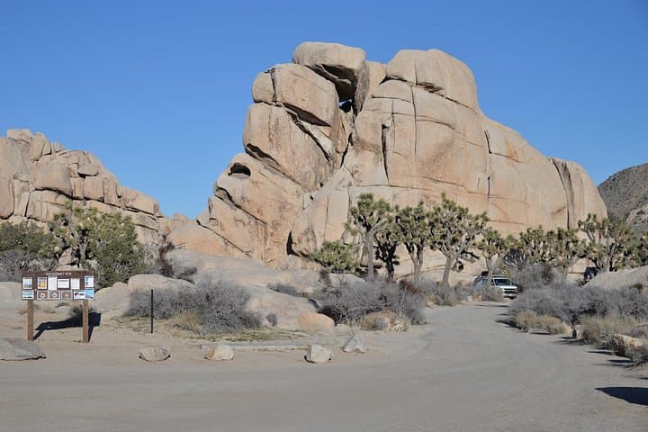 2-Day Private Joshua Tree Tour from Los Angeles — Hikes, Hot Springs & Sunset Views photo 4