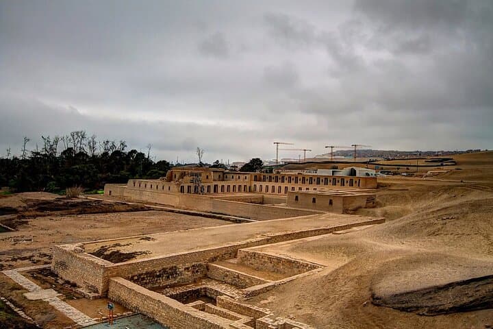 Pachacamac Temple and Pantanos de Villa Private Tour — Lima Day Trip to Ruins and Wetlands photo 3