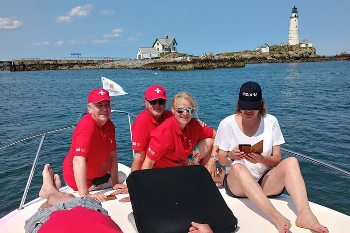 Private Boston Harbor Yacht Cruise on Trinacria — Lighthouses, Foliage & Fishing photo 3