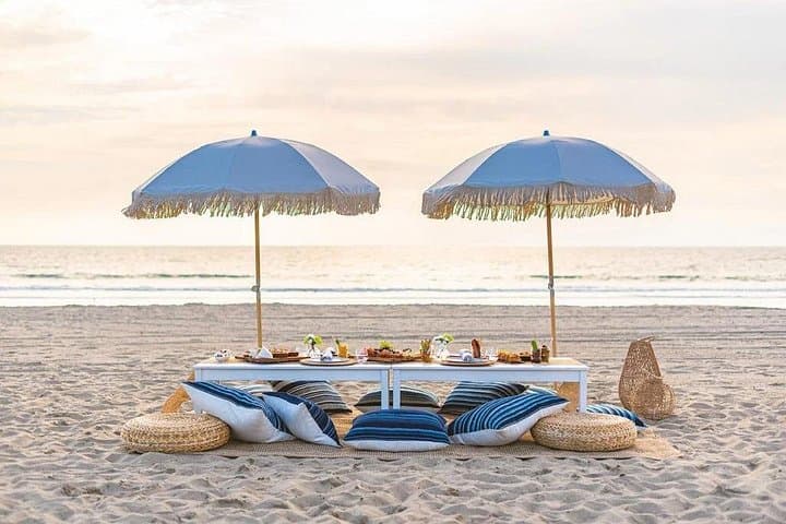 Classic Beach Picnic in Santa Monica — Luxury Shoreline Picnic at Lot 3 North photo 3