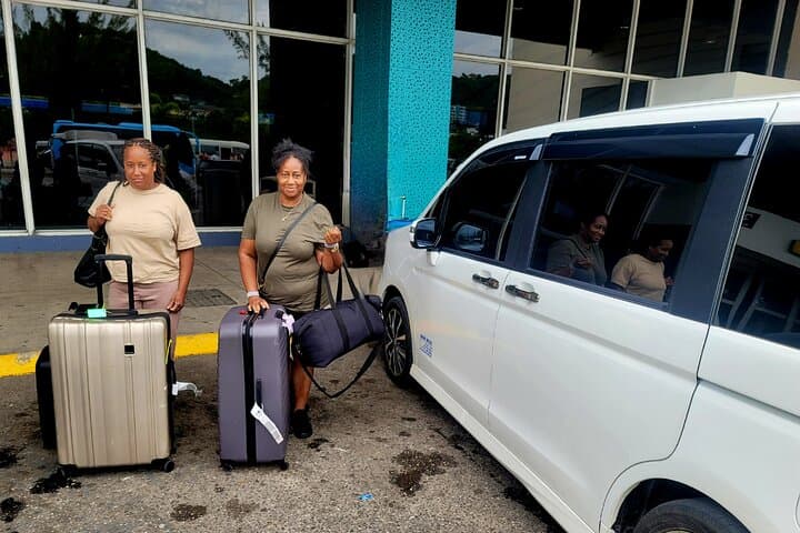 Private One-Way Airport Transfer to Montego Bay Resorts photo 3
