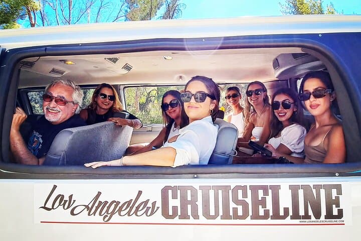 Sing-Along Hollywood Carpool Karaoke Party Bus Tour photo 5