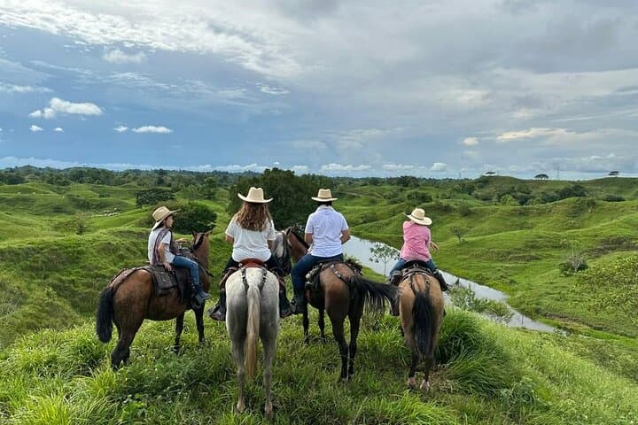Full-Day Horseback Riding from Medellín: Authentic Colombian Ranch Experience photo 3