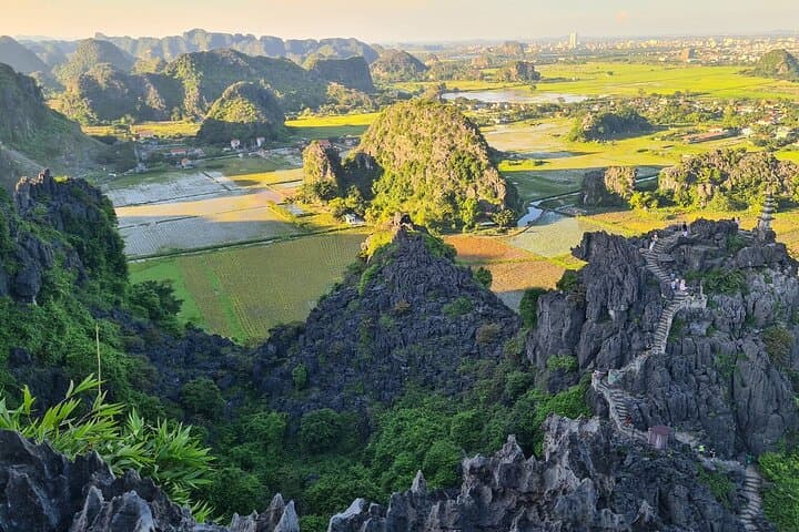 Luxury Day Tour to Bai Dinh, Trang An & Mua Cave from Hanoi