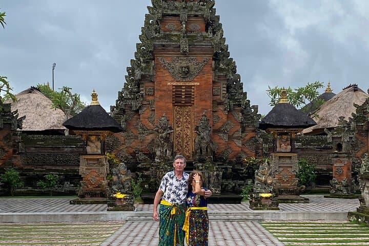 One Day Exploring Ubud: Monkey Forest, Rice Terraces, Waterfall & Art Villages photo 3