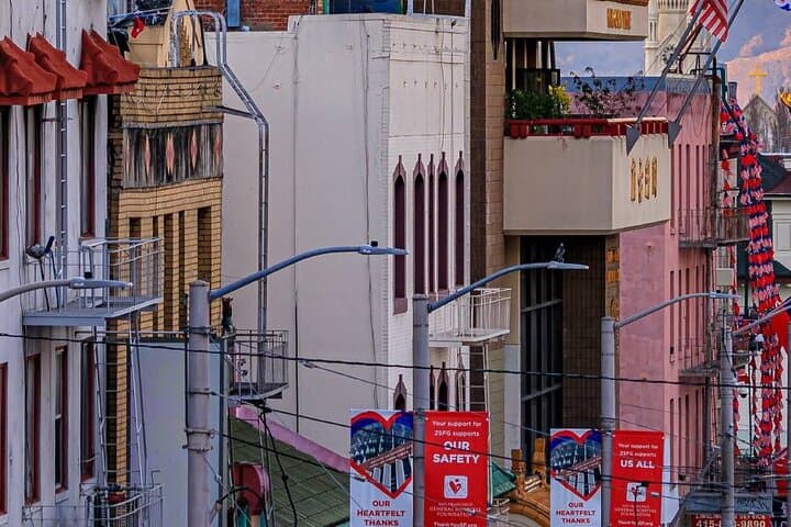 Self-Guided Chinatown Walking Tour & Historic Bar Crawl in San Francisco photo 6