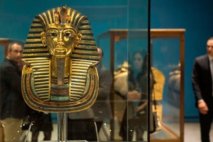 Grand Egyptian Museum Tour with Egyptologist — Pyramids, Tutankhamun & Conservation photo 3