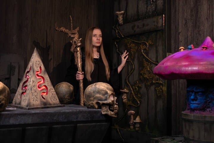 Seattle Escape Room: The 4 Dreams — Immersive Puzzle Rooms on 5th Ave