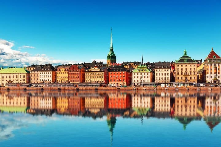 Private Stockholm Old Town & Vasa Museum Tour: Royal Palace, Gamla Stan Highlights photo 2