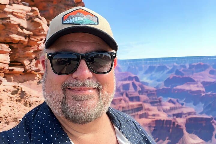 Full-Day Grand Canyon South Rim Tour from Sedona: Overlooks, Native Art & Historic Trading Post photo 2
