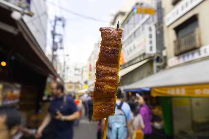 Tokyo Family-Friendly Market & Skyline Walking Tour photo 4