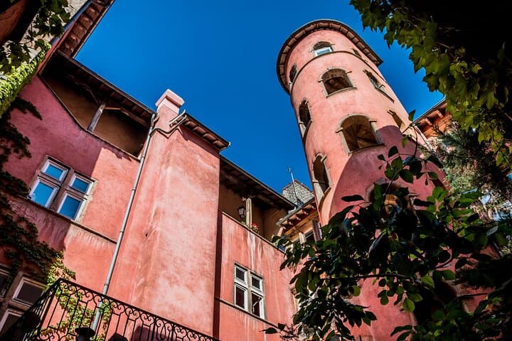Explore Lyon's Hidden Traboules: Private Guided Walking Tour photo 5