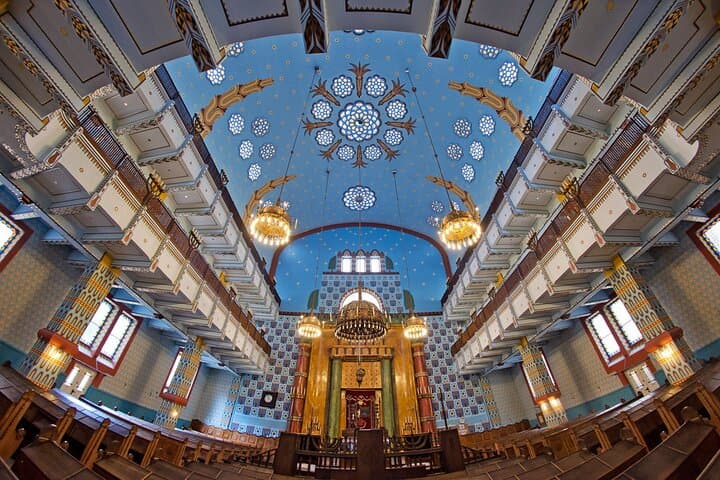 Insider's Budapest: Custom Private Tour with a Local Guide photo 4