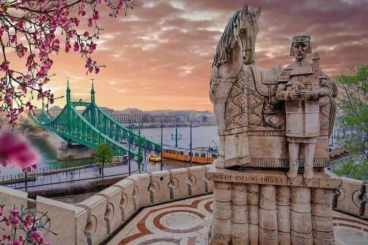 Insider's Budapest: Custom Private Tour with a Local Guide photo 6