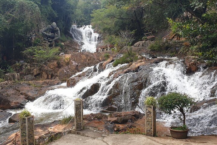 Two-Day Motorbike Adventure: Da Lat to Mui Ne Coastal Ride photo 3