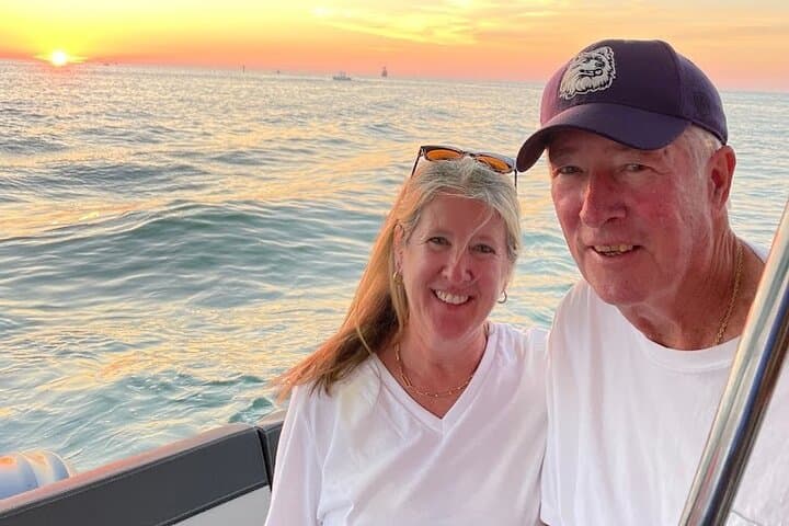 Sunset Champagne and Charcuterie Charter in Tampa Bay: Boca Ciega to Sunshine Skyway photo 4