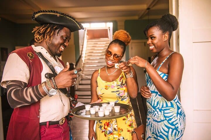 Pirate Rum Tour in Nassau: A Spirited Taste of Bahamian History photo 2