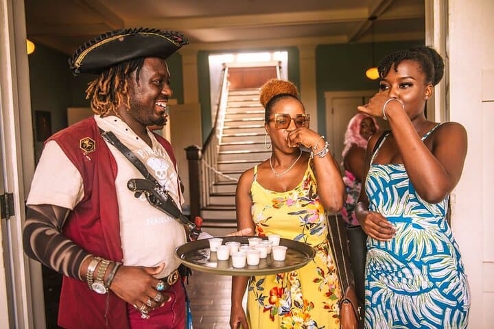 Pirate Rum Tour in Nassau: A Spirited Taste of Bahamian History photo 4
