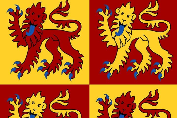 Private Celtic Tour of North Wales: Castles, Snowdonia Scenery, and Welsh Heritage in 6 Hours