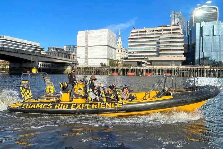 Wizarding World Speedboat Tour on the Thames — Private London Film-Locations Ride photo 4