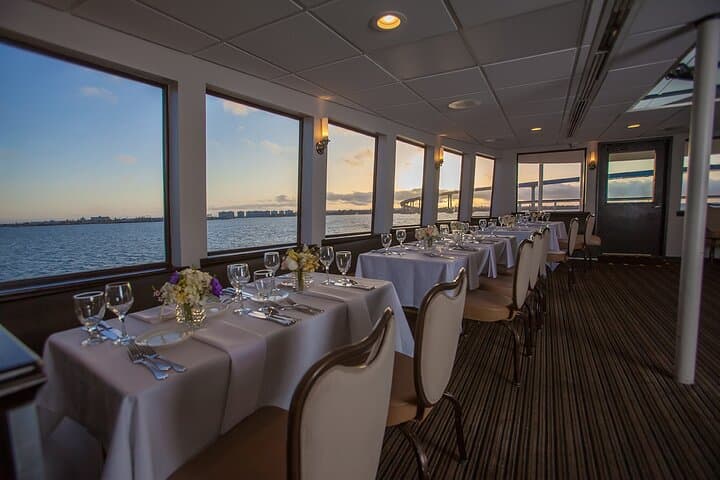 San Diego Signature Dinner Cruise: Skyline Buffet & Nighttime Bay Views photo 6