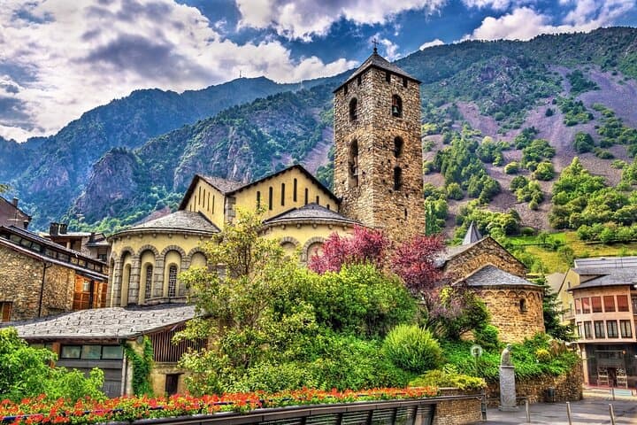 Private Andorra la Vella Walking Tour with Transfer — Guided City & Mountain Sights