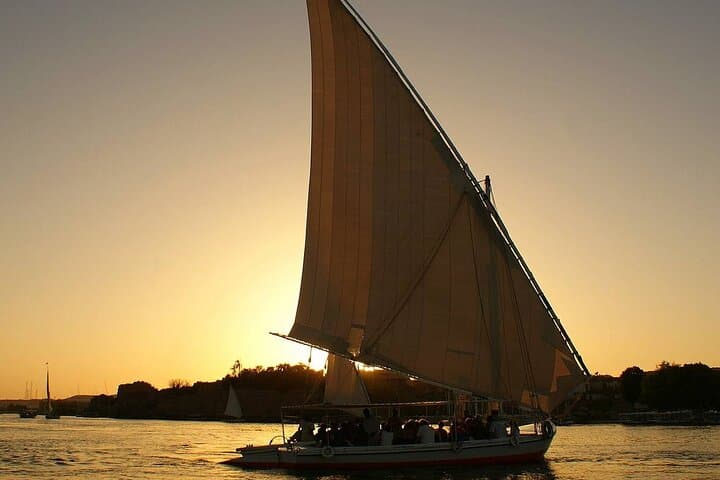 Sunset Felucca Sail on the Nile — Private Luxor Tour photo 4