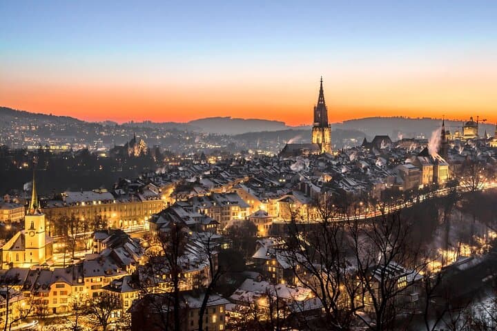 Bern Yuletide Private Tour: Christmas Markets & Cathedral Stroll in Bern photo 2