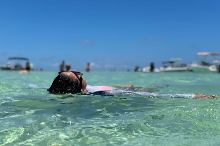 Private Snorkel and Sandbar Boat Charter in Key Largo — VIP Day Trip