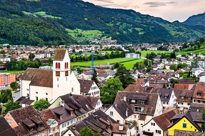Drive 4 Countries in a Day: Private Daytrip from Zurich to Lindau, Bregenz, Vaduz & Rapperswil photo 4