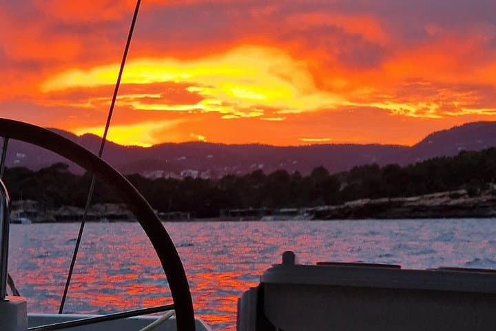 Sunset Sail from Cala Jondal to Es Vedra — Ibiza Sunset Boat Trip photo 3