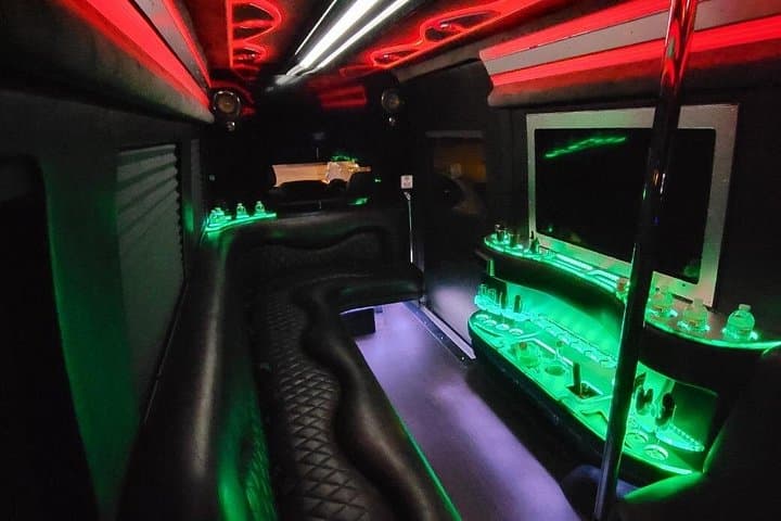 Austin Hill Country Brewery Limousine Tour — Jester King, Twisted X & Vista photo 4