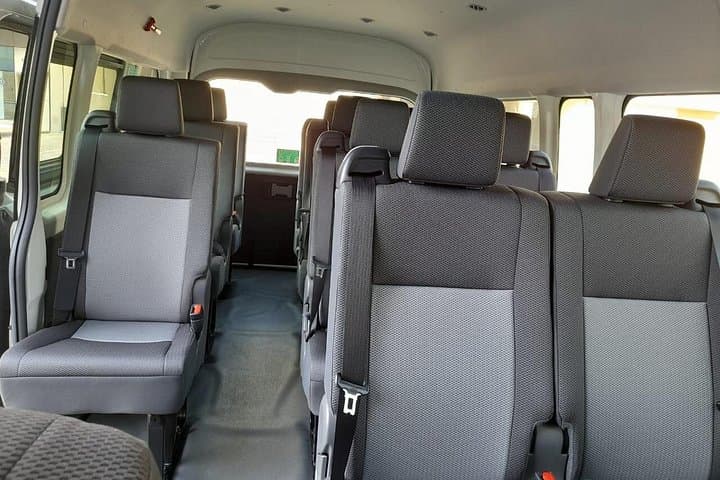 Private Coach Transfer from Dubai Airport to City Hotels — Seamless Arrival photo 4