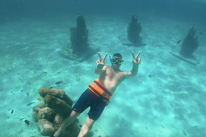 Catamaran to Isla Mujeres: Snorkel, Spinnaker & Beach Club From Cancun photo 4