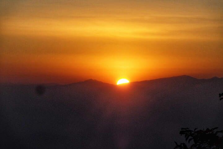2-Day Shivapuri Chisapani Sunrise Trek from Kathmandu
